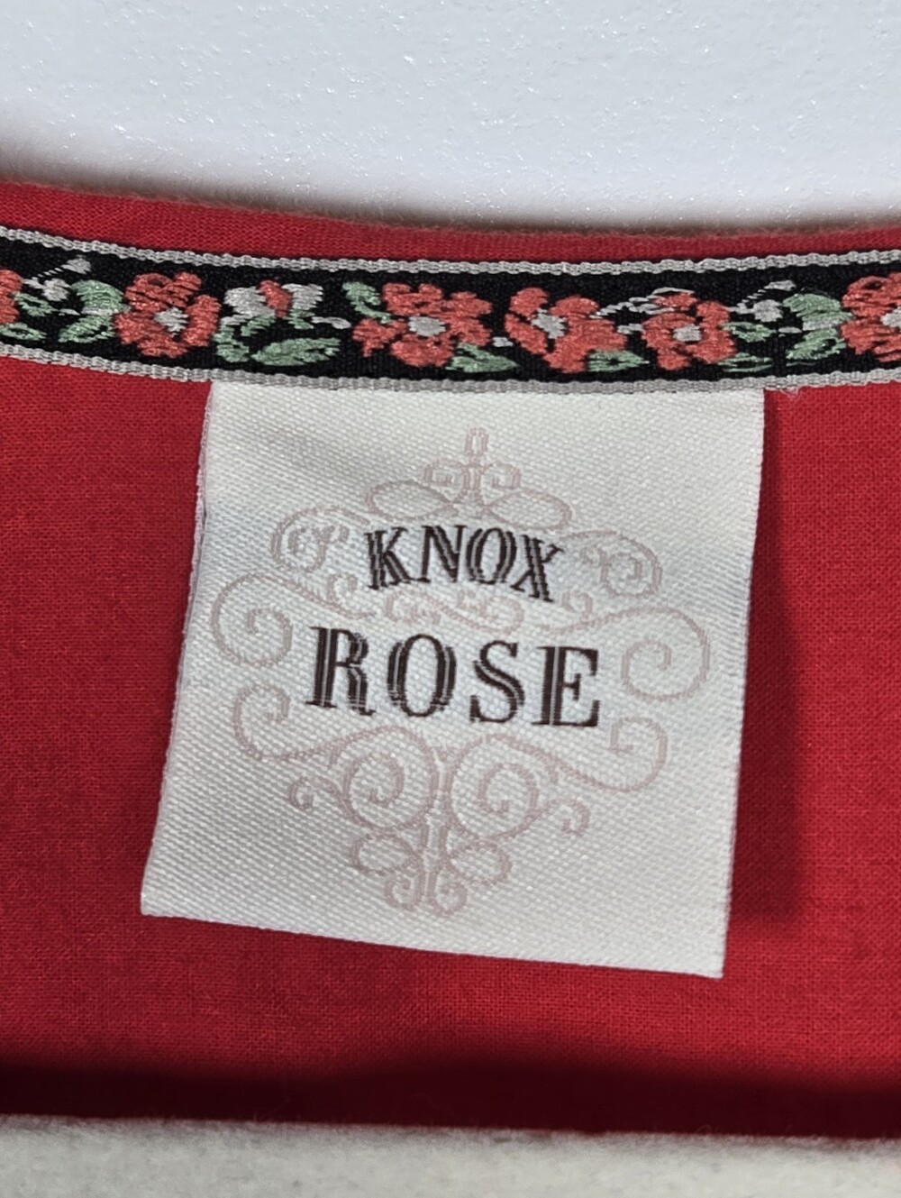 Knox Rose Red V-Neck Eyelet Mixed Media Boho Prairie Peasant Top Size XL - Picture 3 of 11
